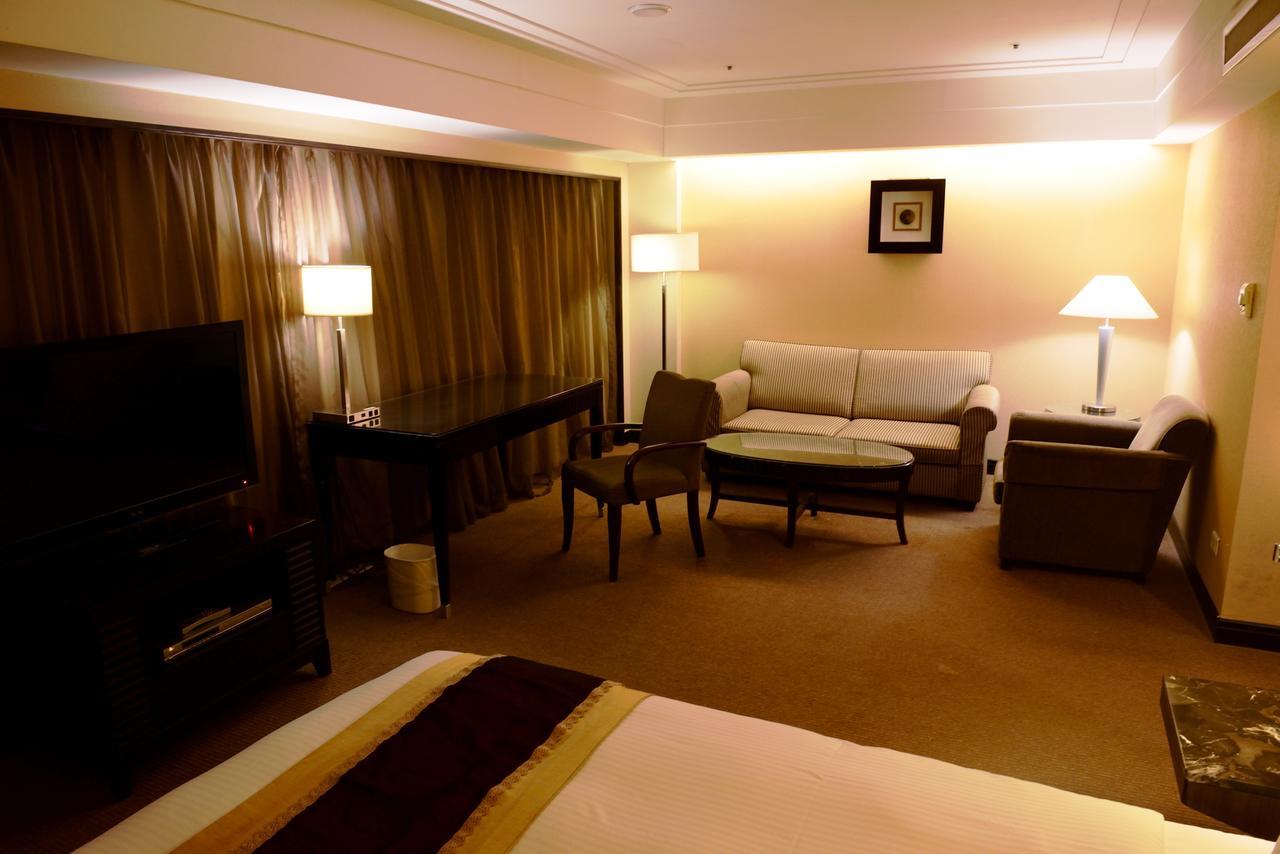 Nisus Hotel Taipei Eksteriør bilde