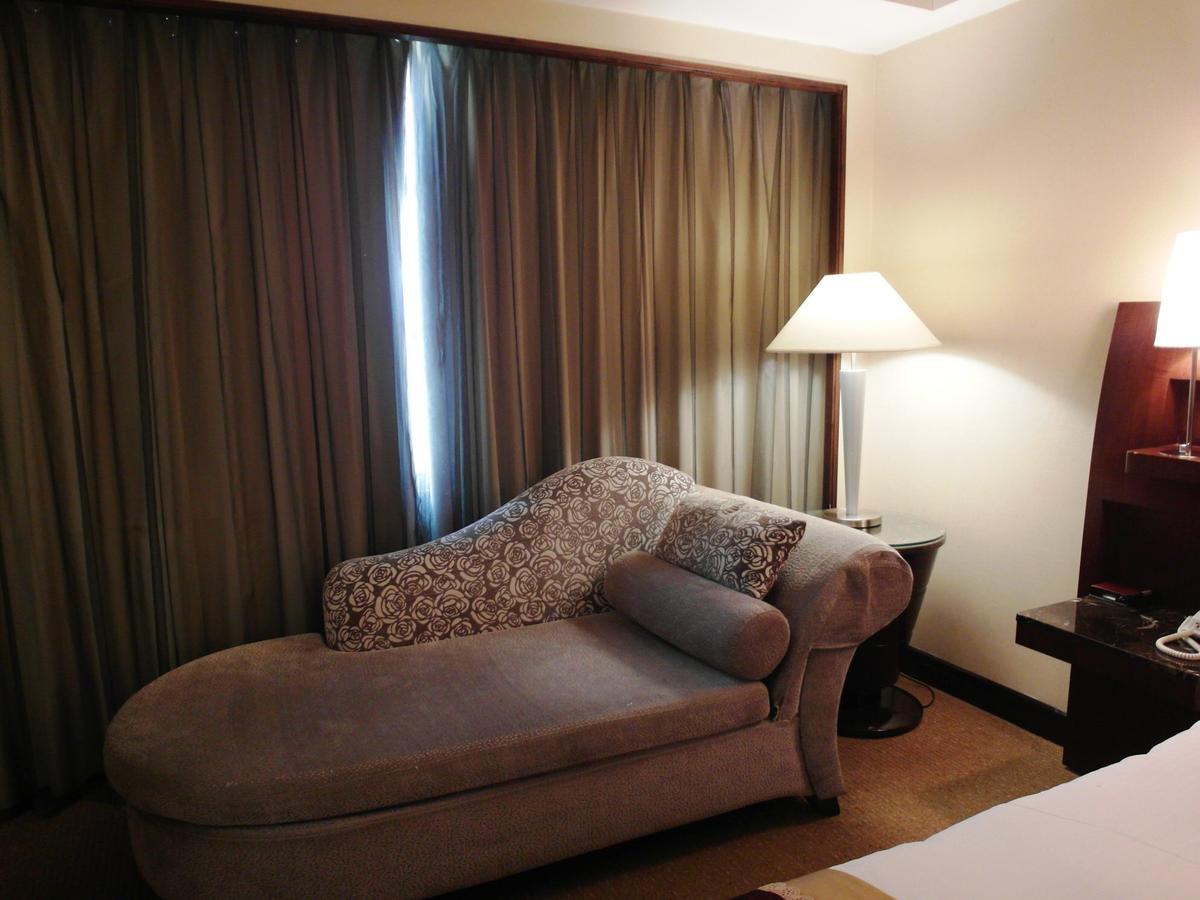 Nisus Hotel Taipei Eksteriør bilde