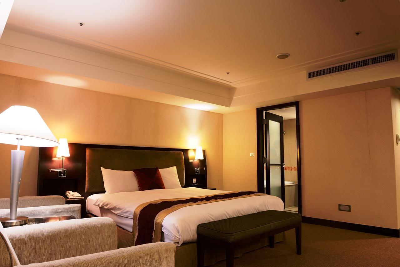 Nisus Hotel Taipei Eksteriør bilde
