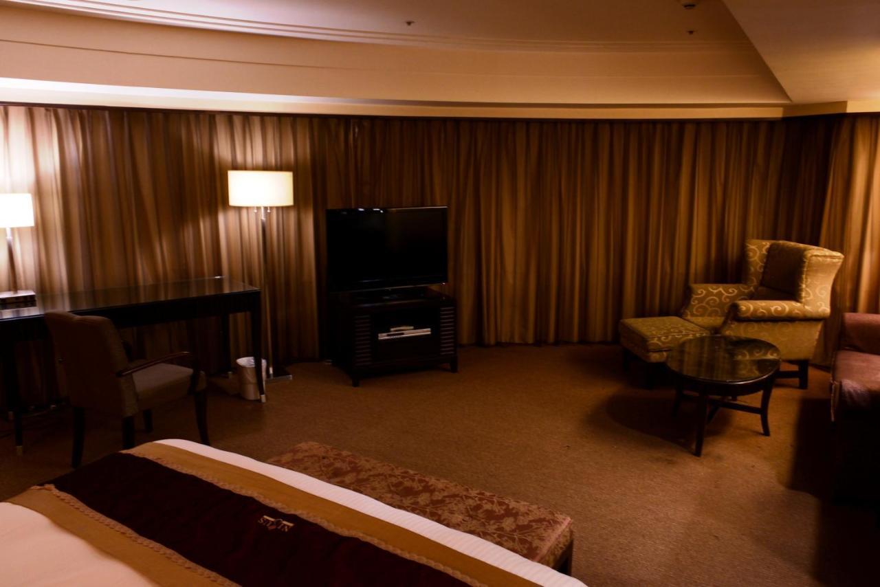Nisus Hotel Taipei Eksteriør bilde